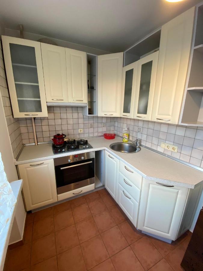 Apartment Next To Metro Station Pechersk Kiev Extérieur photo